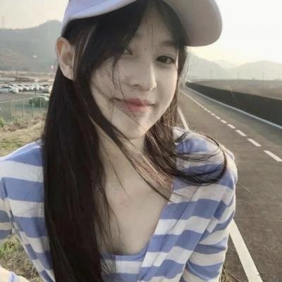 钢铁少女团