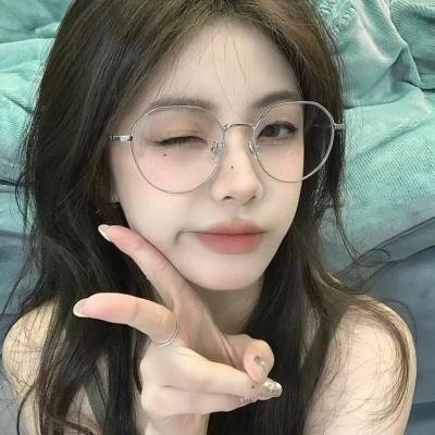 布劳涅森林的女人们